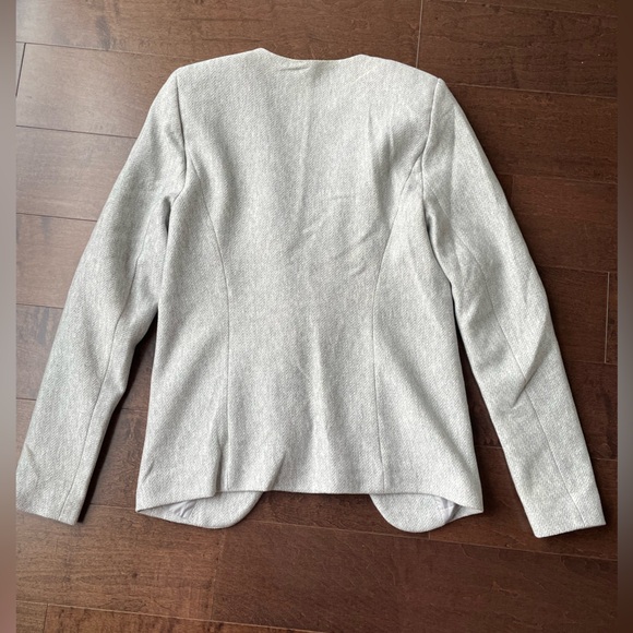 Reitmans size 4 open front gray herringbone blazer - Picture 7 of 7